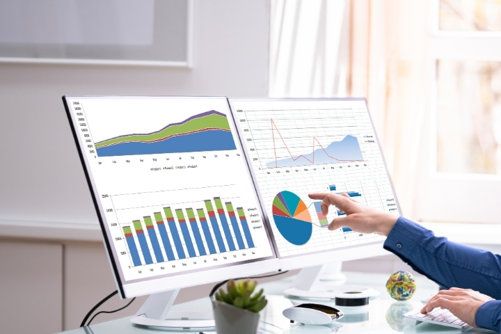 Which tool is commonly used to analyze website traffic?